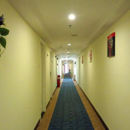Yimi Inn Shiqiao Metro Sation Pedestrian Street Branch Гуанчжоу Экстерьер фото