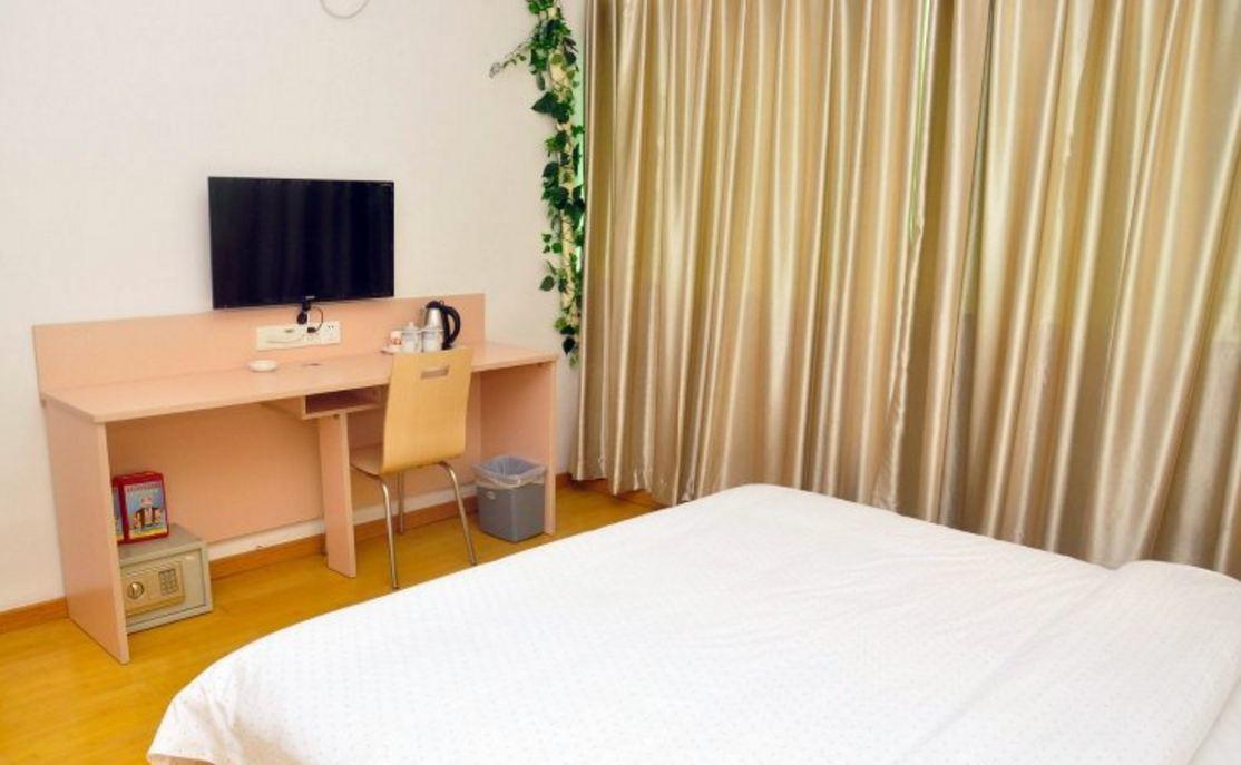 Yimi Inn Shiqiao Metro Sation Pedestrian Street Branch Гуанчжоу Экстерьер фото